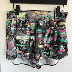 Lululemon Hotty Hot High-Rise Lined Short 4" Size 12